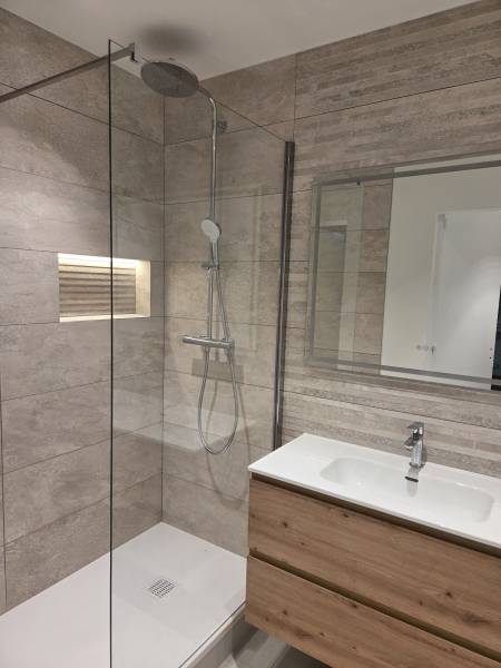 Idée salle de bain haut de gamme clé en main